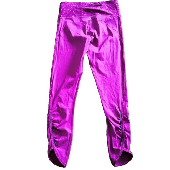 Lululemon Leggings Purple Size 4 High Rise Dynamite Condition Ankle Crop Ruched - Picture 3 of 9